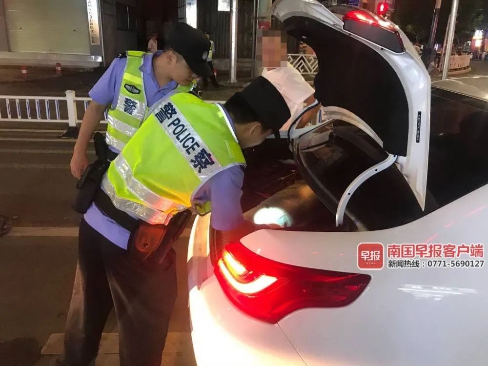 浙江警方严厉打击欧洲杯赌博违法行为，抓获数十名涉案人员